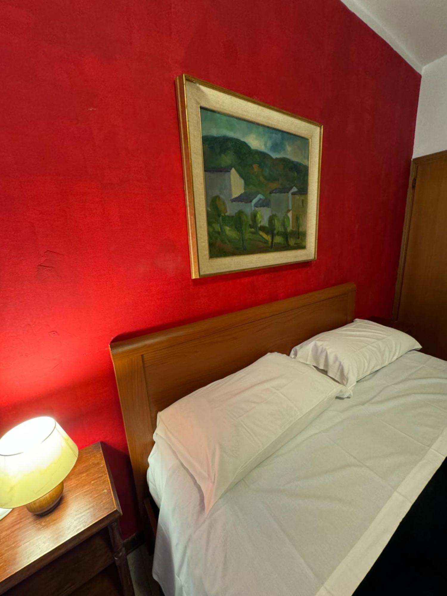 Comfortable Near Train Station *